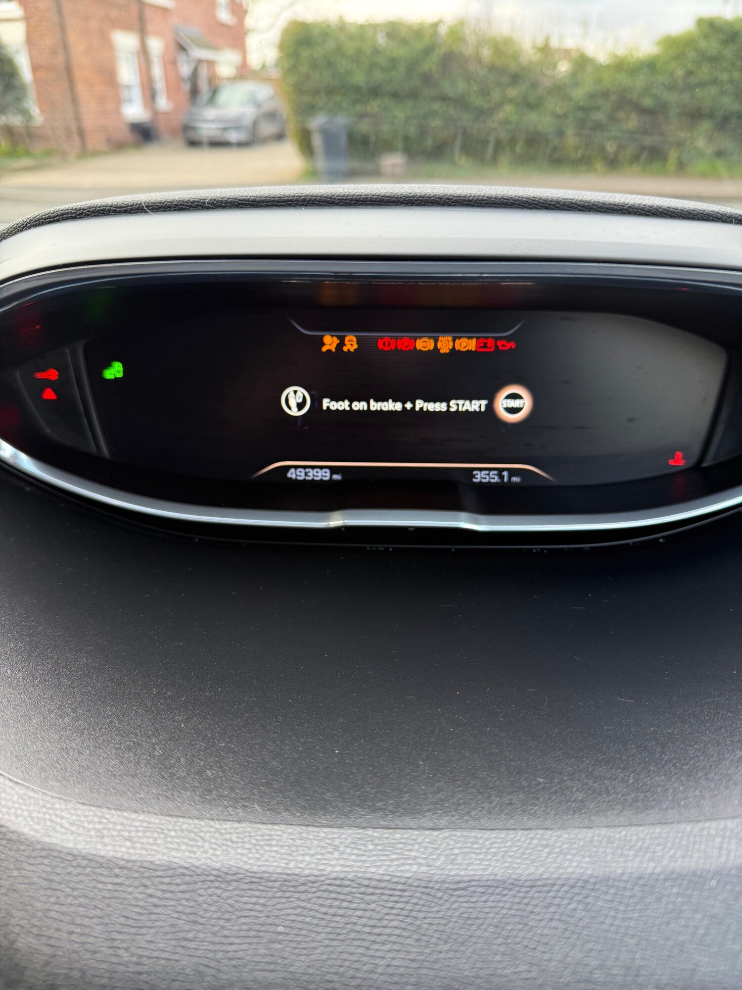 Used Peugeot 3008 2018 for sale - 77904213: Photo 35