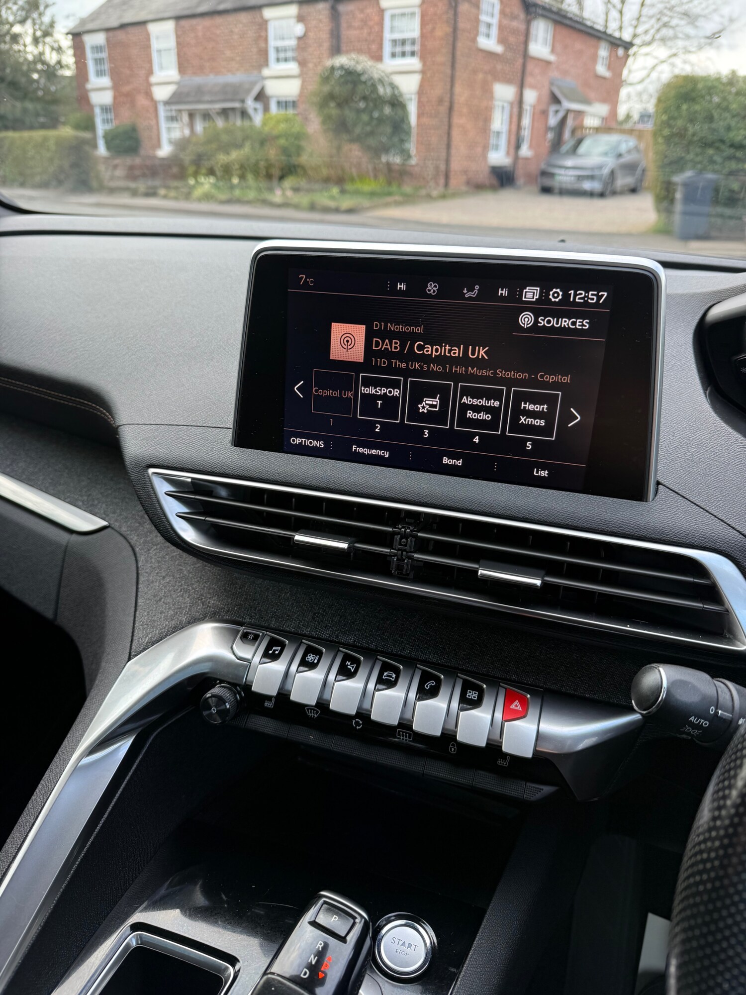 Used Peugeot 3008 2018 for sale - 77904213: Photo 36