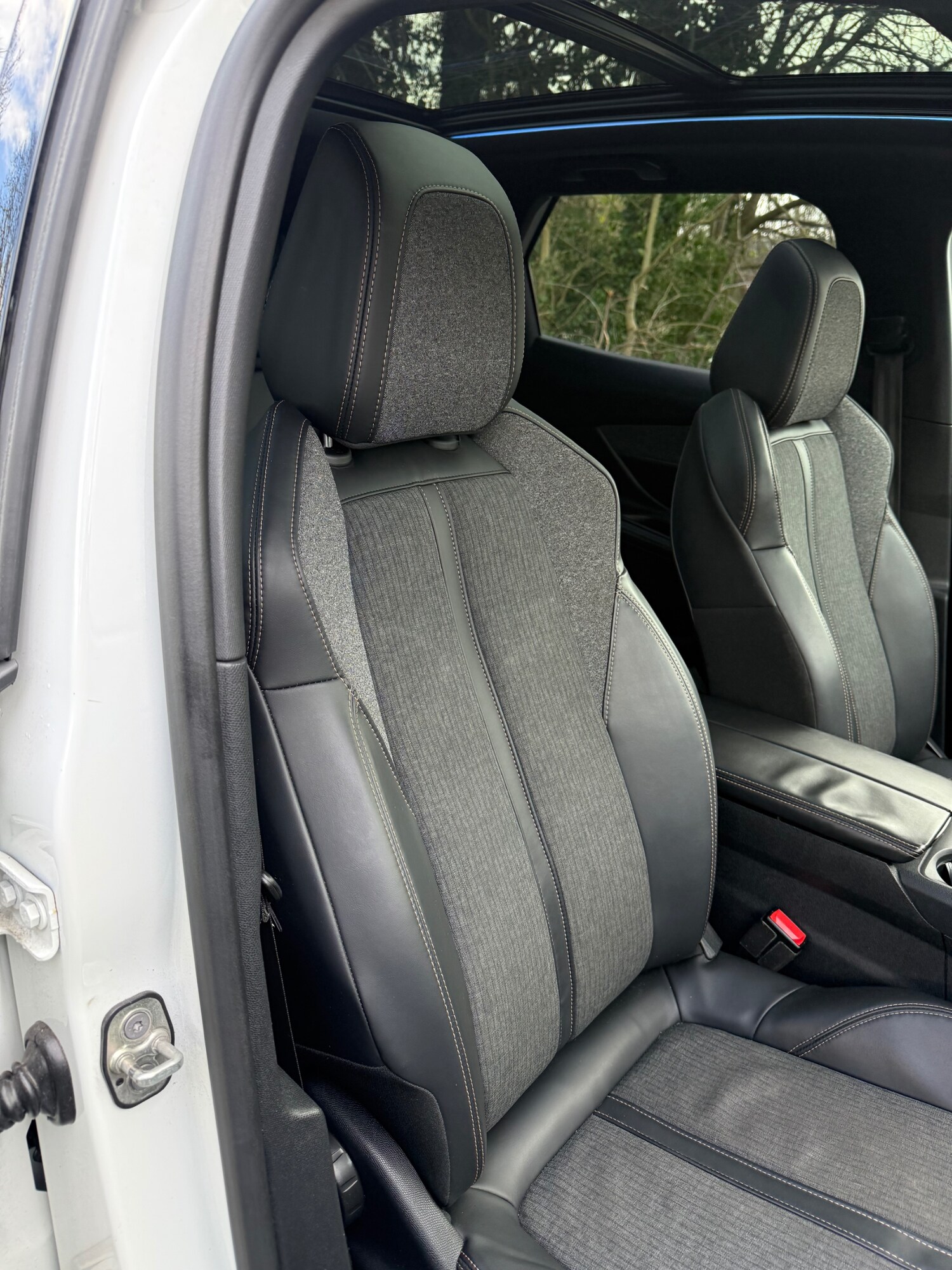 Used Peugeot 3008 2018 for sale - 77904213: Photo 37