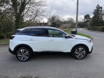 Used Peugeot 3008 2018 for sale - 77904213: Photo