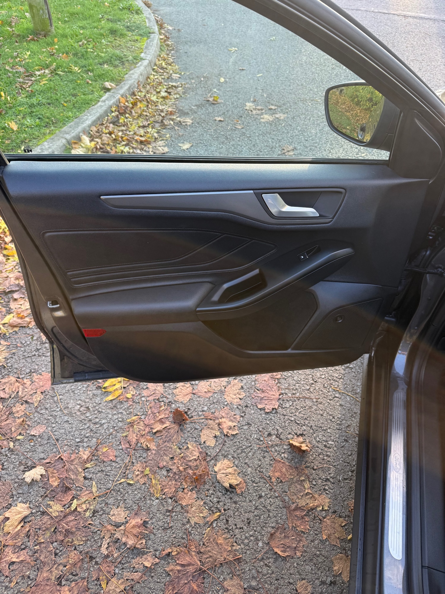 Used Ford Focus 2018 for sale - 77350390: Photo 11