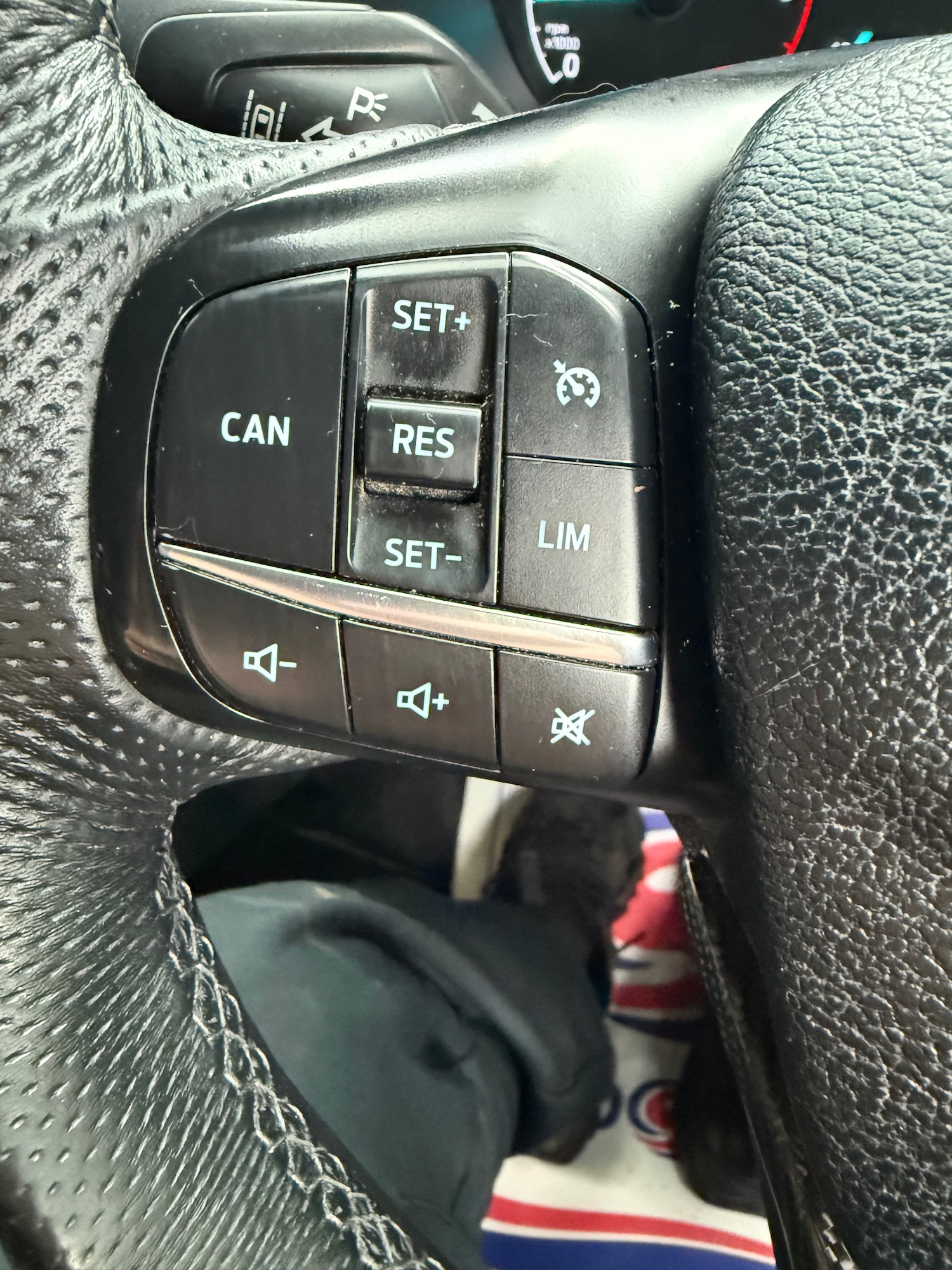 Used Ford Transit Custom 2018 for sale - 77350425: Photo 30