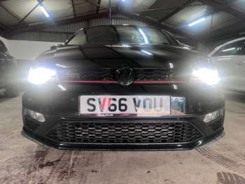 Used Volkswagen Polo 2016 for sale - 74101133: Photo