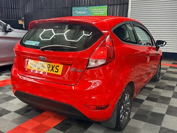 Used Ford Fiesta 2015 for sale - 76709675: Photo