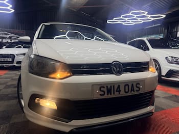 Used Volkswagen Polo 2014 for sale - 79625819: Photo