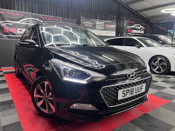 2018 (18) - 1.2 Premium SE Nav 5dr