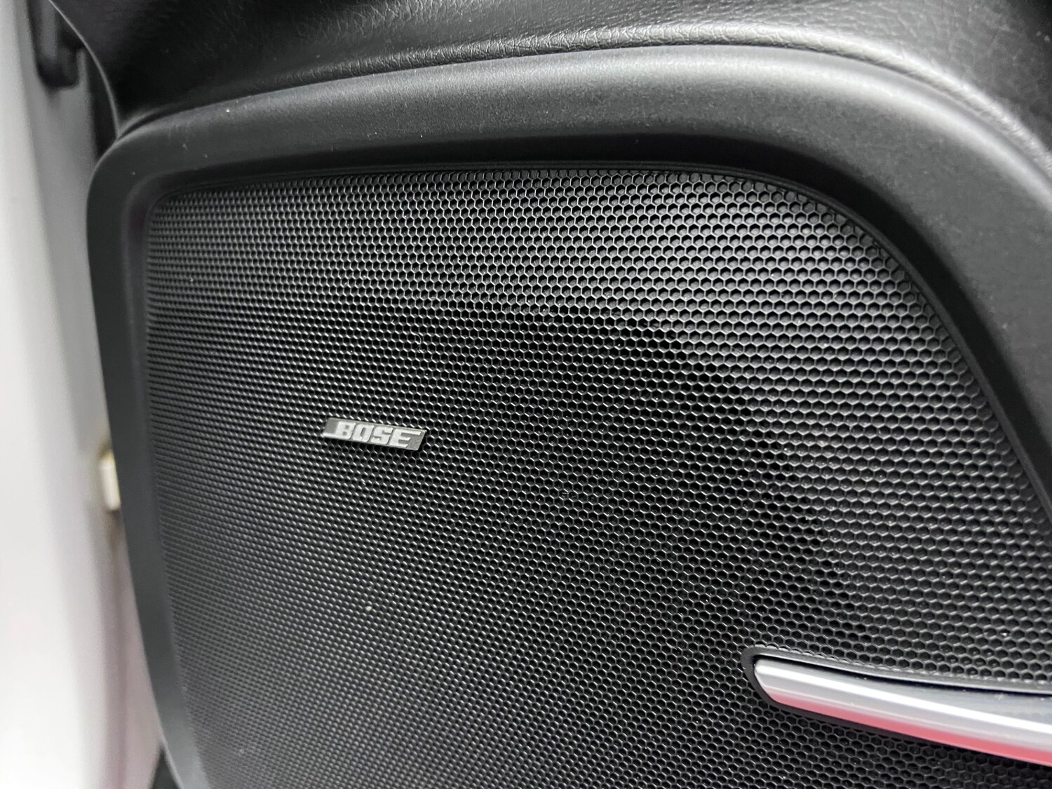 Used Porsche Cayenne 2016 for sale - 76374111: Photo 33