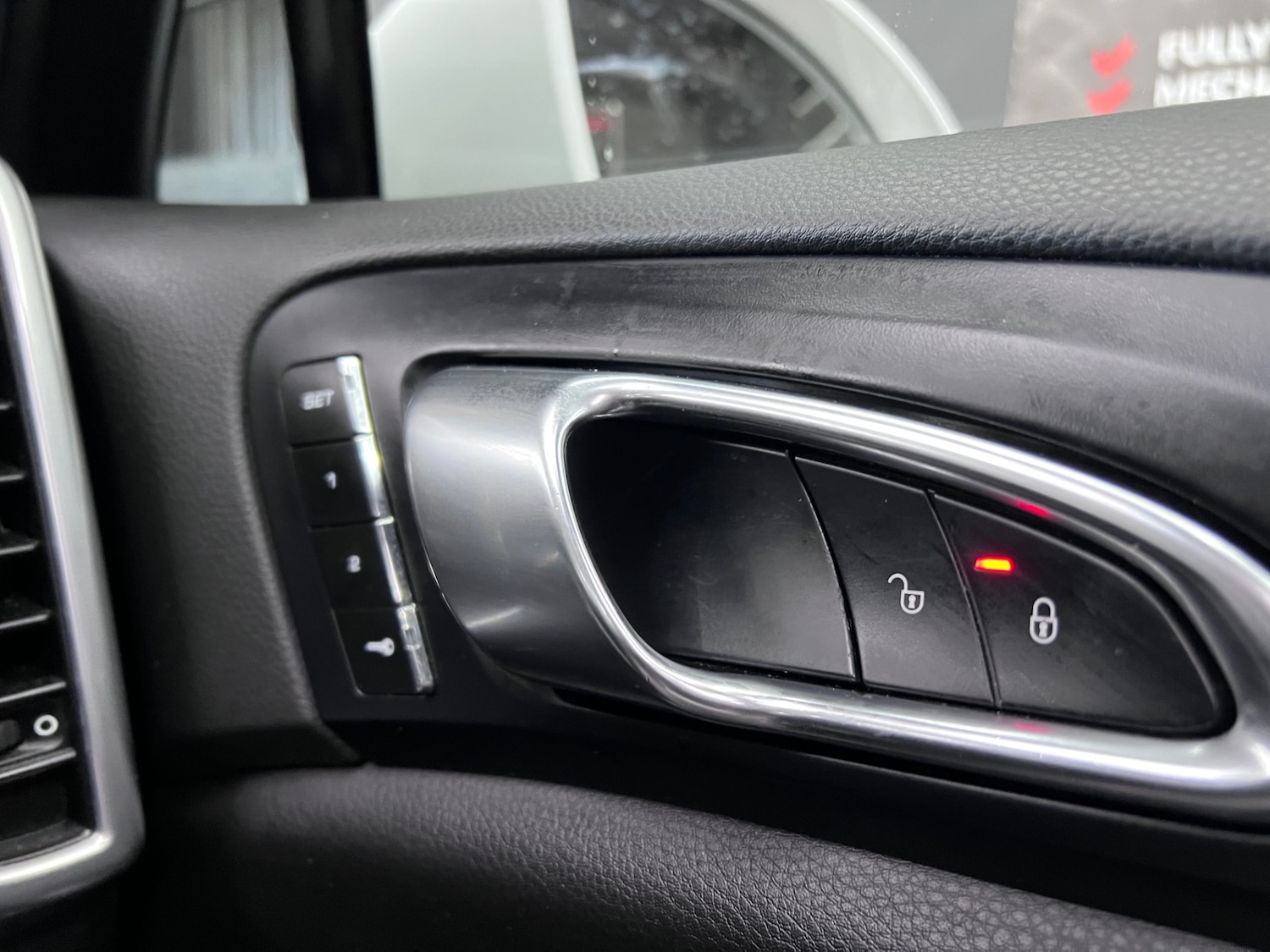 Used Porsche Cayenne 2016 for sale - 76374111: Photo 35