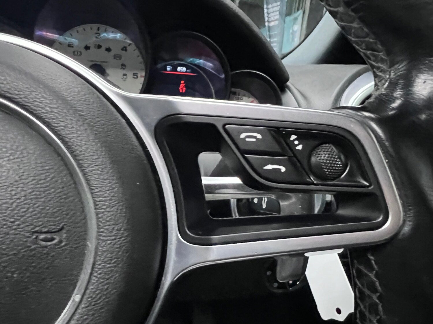 Used Porsche Cayenne 2016 for sale - 76374111: Photo 37