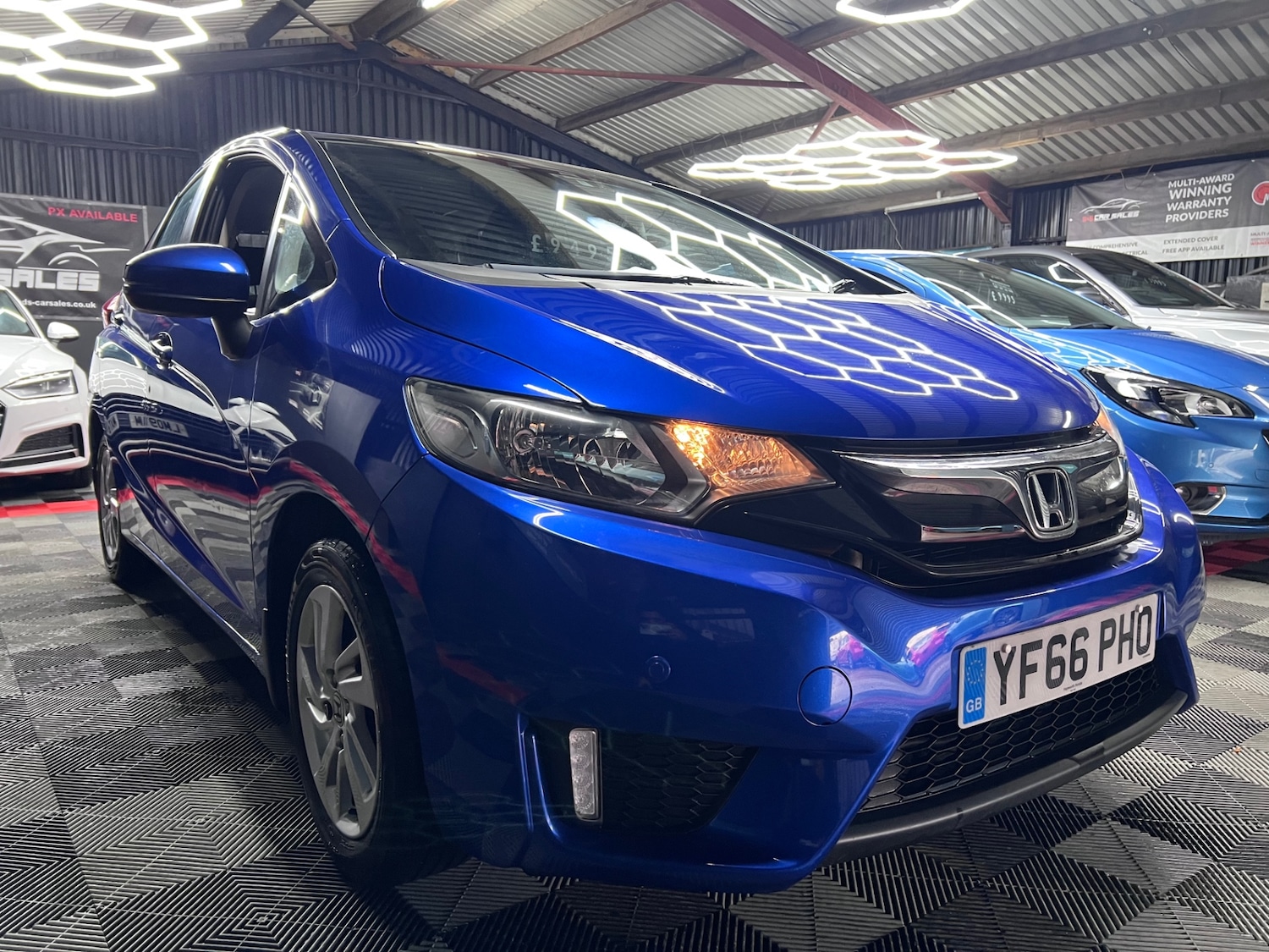 Used Honda Jazz 2016 for sale - 76488537: Photo 10