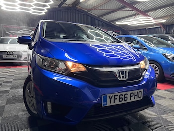 Used Honda Jazz 2016 for sale - 76488537: Photo