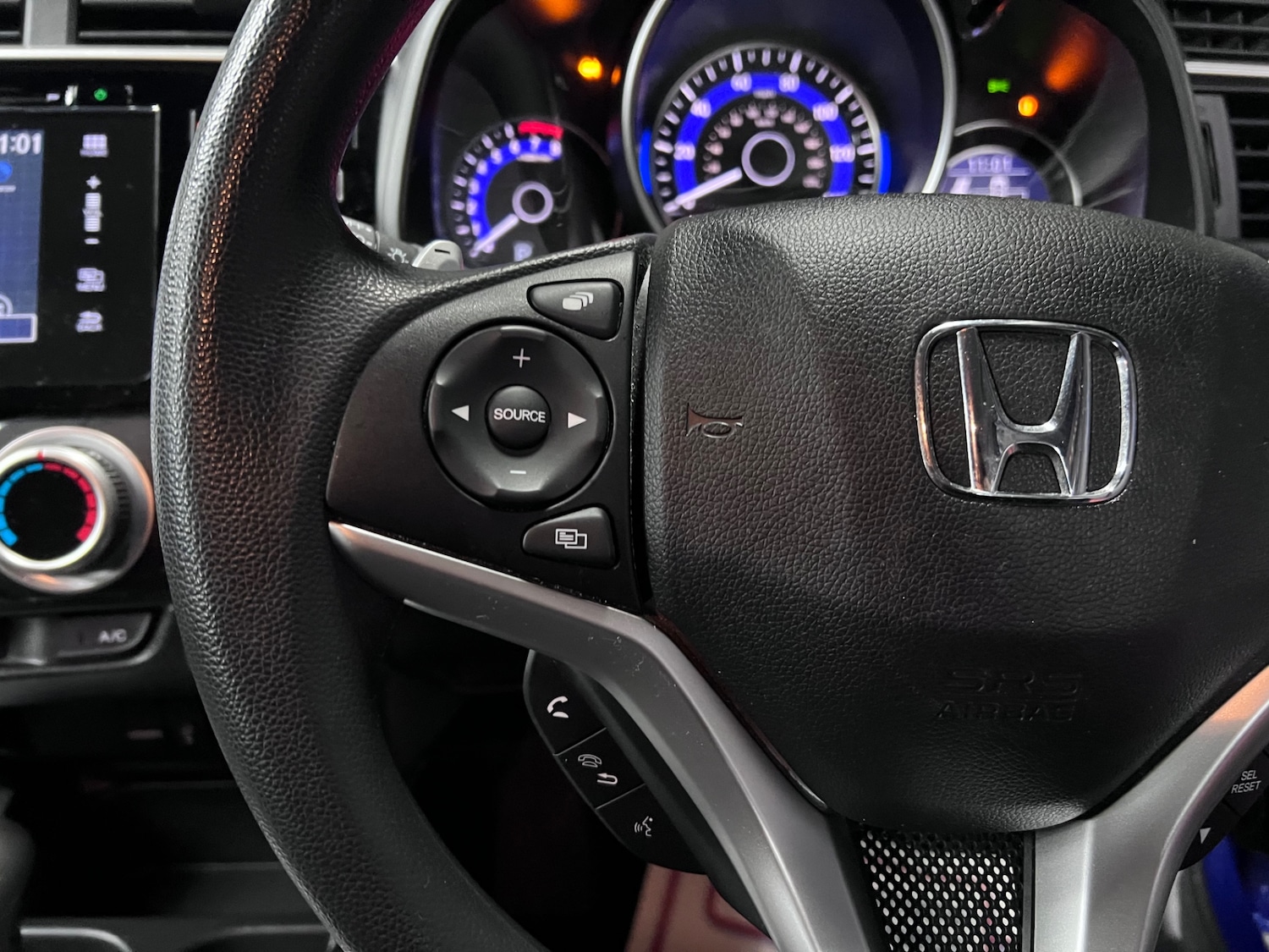 Used Honda Jazz 2016 for sale - 76488537: Photo 22