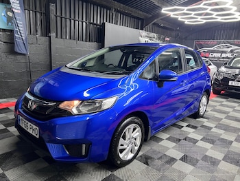 Used Honda Jazz 2016 for sale - 76488537: Photo