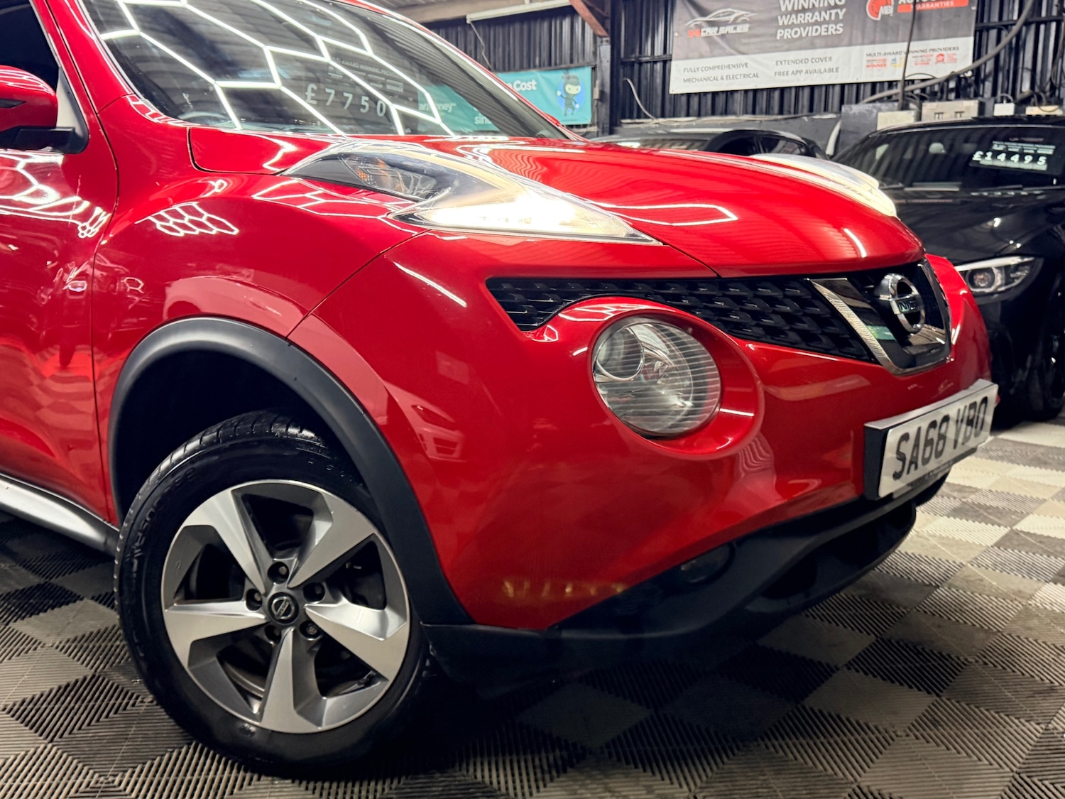 Used Nissan Juke 2018 for sale - 77702884: Photo 2