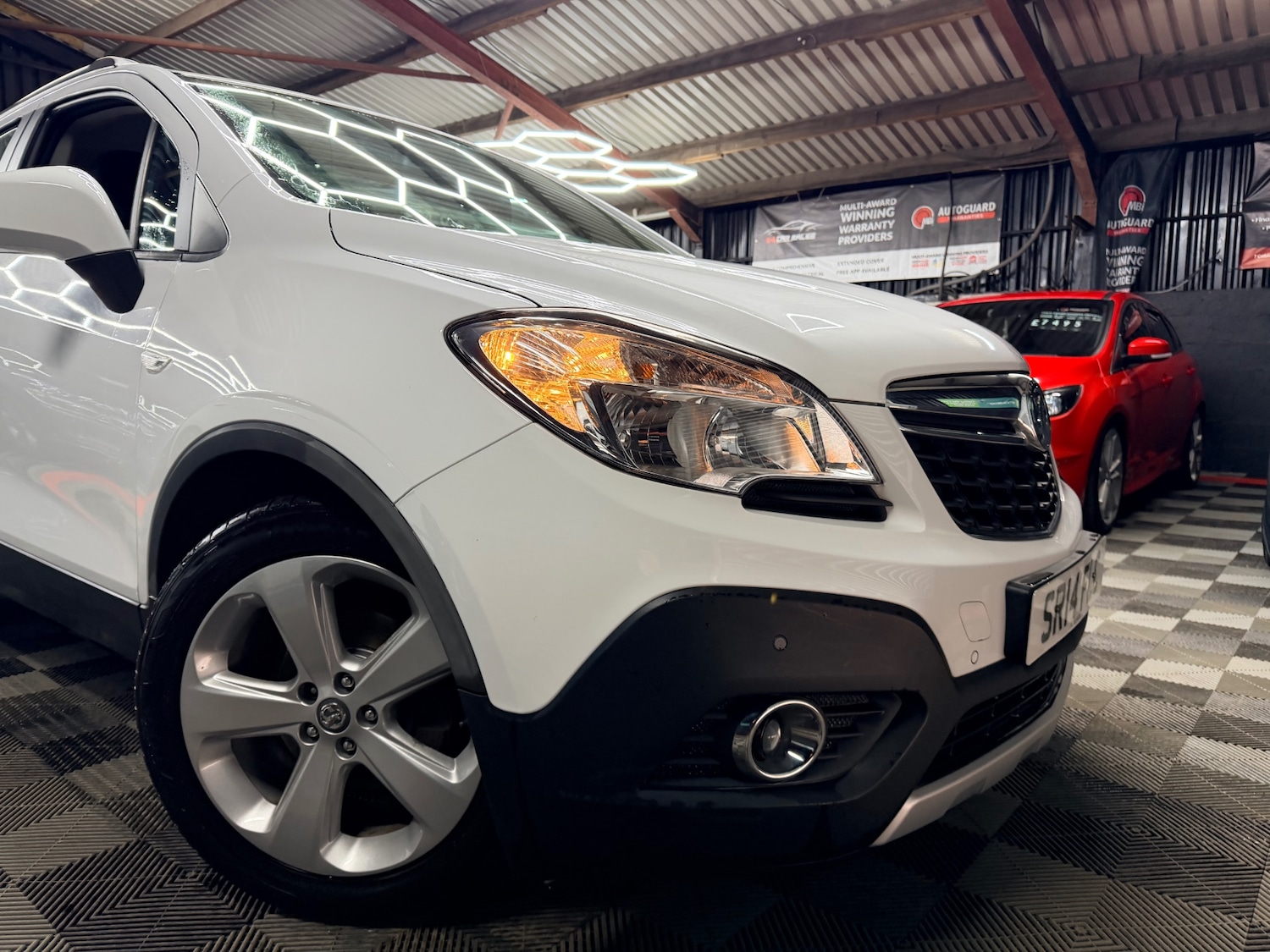 Used Vauxhall Mokka 2014 for sale - 77917525: Photo 2