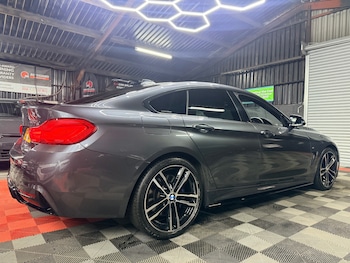 Used BMW 4 Series 2018 for sale - 79445552: Photo
