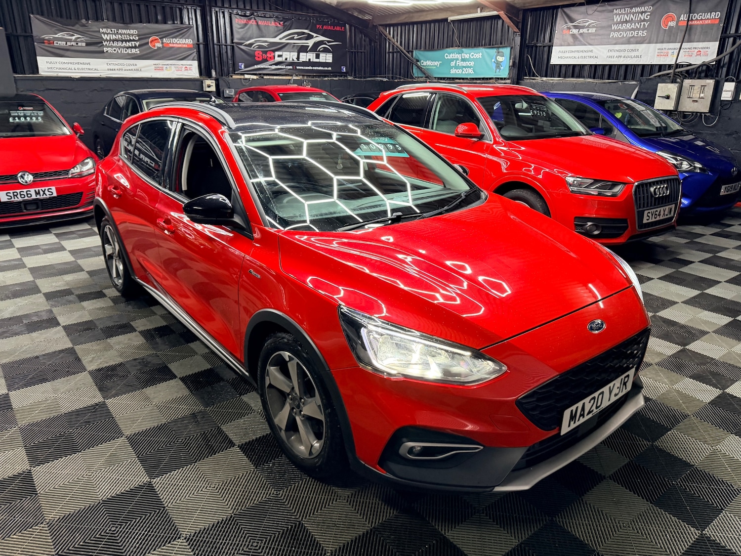 Used Ford Focus 2020 for sale - 77342934: Photo 14