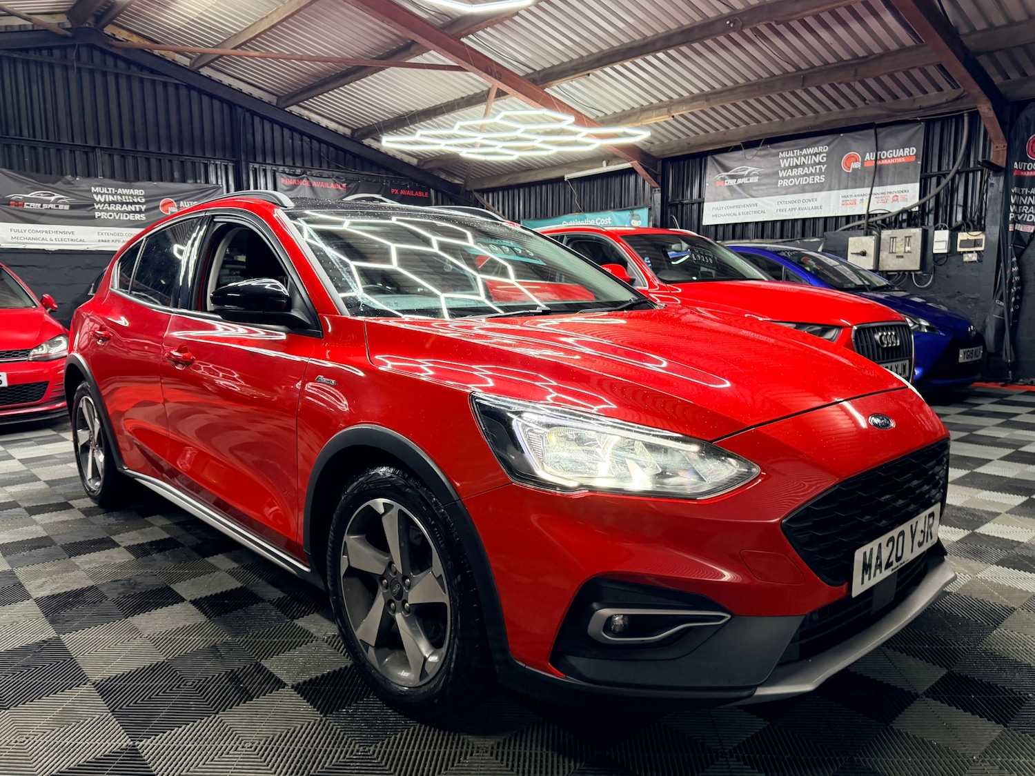 Used Ford Focus 2020 for sale - 77342934: Photo 5