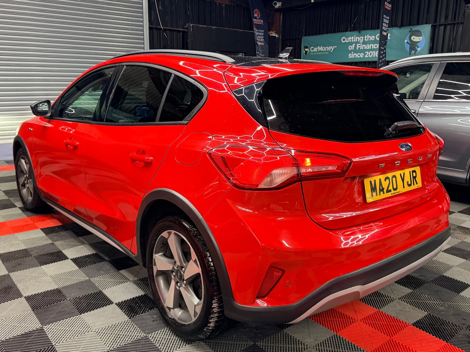 Used Ford Focus 2020 for sale - 77342934: Photo 8