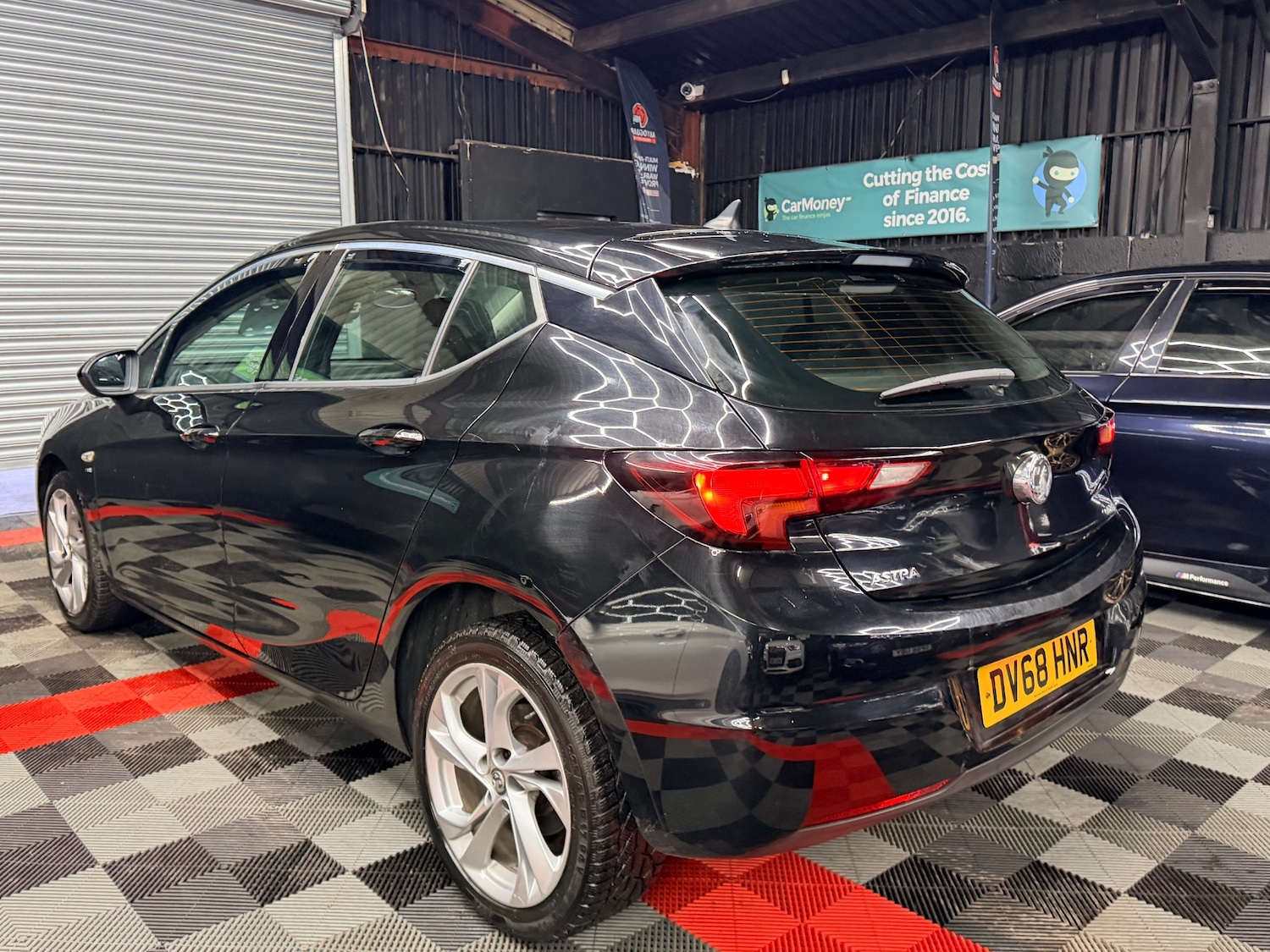 Used Vauxhall Astra 2018 for sale - 77501241: Photo 3