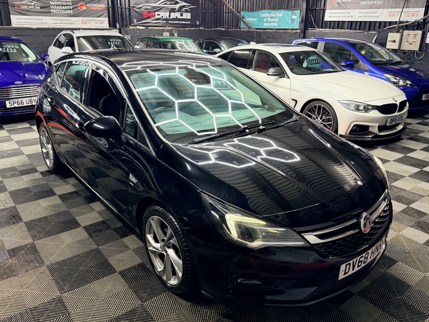 Used Vauxhall Astra 2018 for sale - 77501241: Photo 8