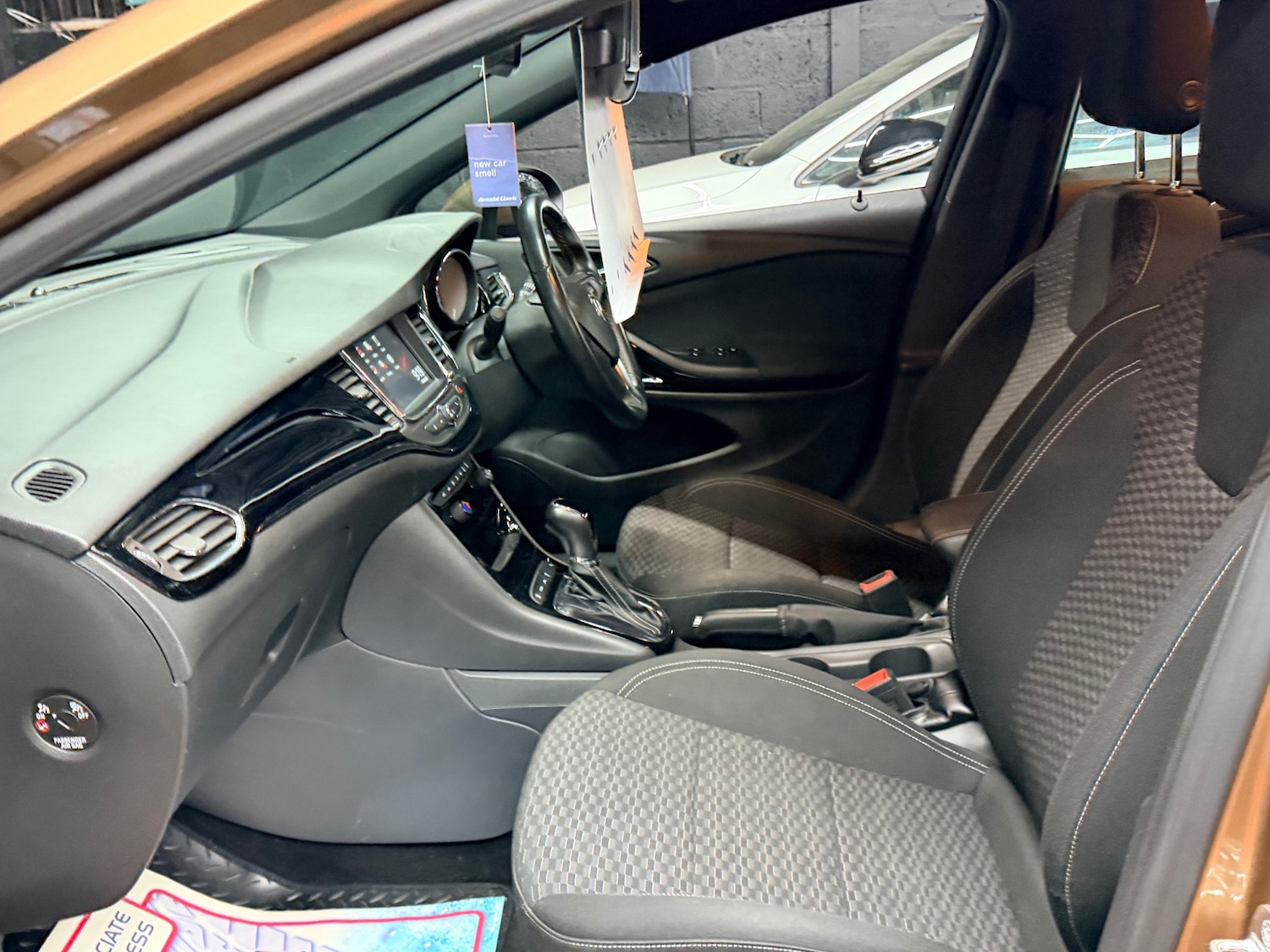 Used Vauxhall Astra 2017 for sale - 78143683: Photo 12