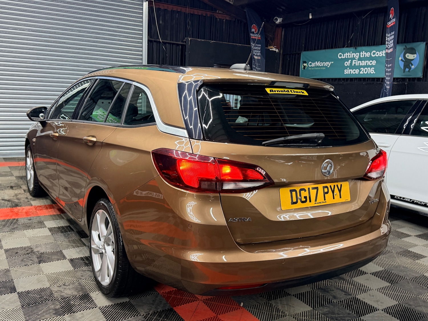 Used Vauxhall Astra 2017 for sale - 78143683: Photo 6