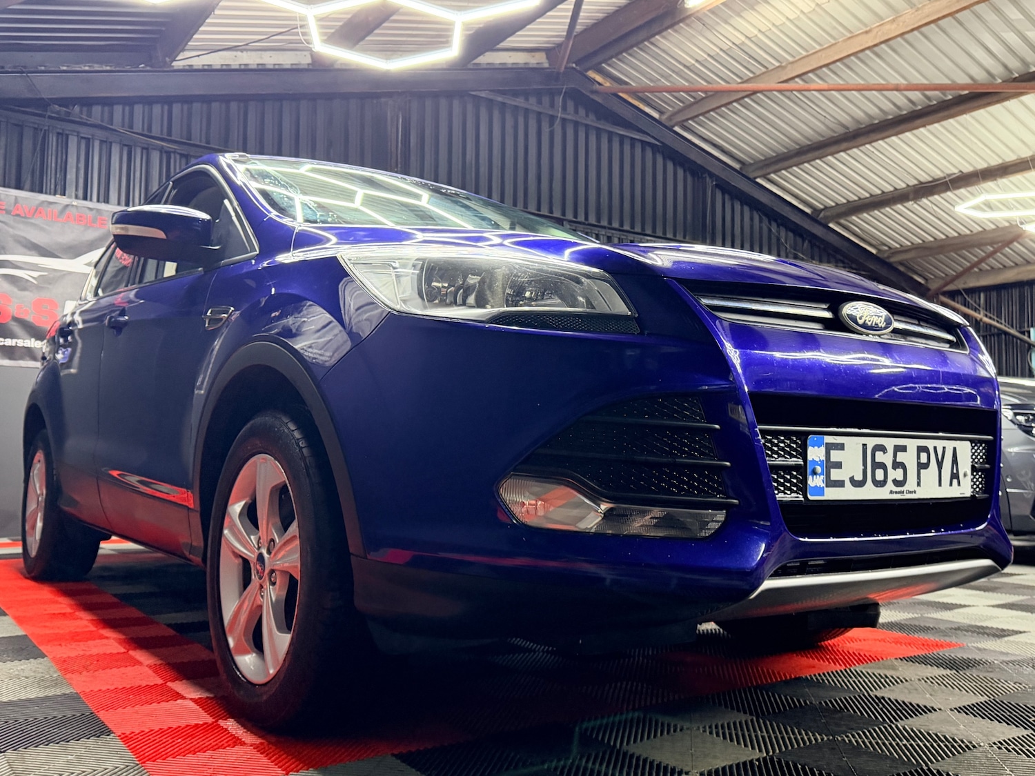 Used Ford Kuga 2015 for sale - 76767411: Photo 10