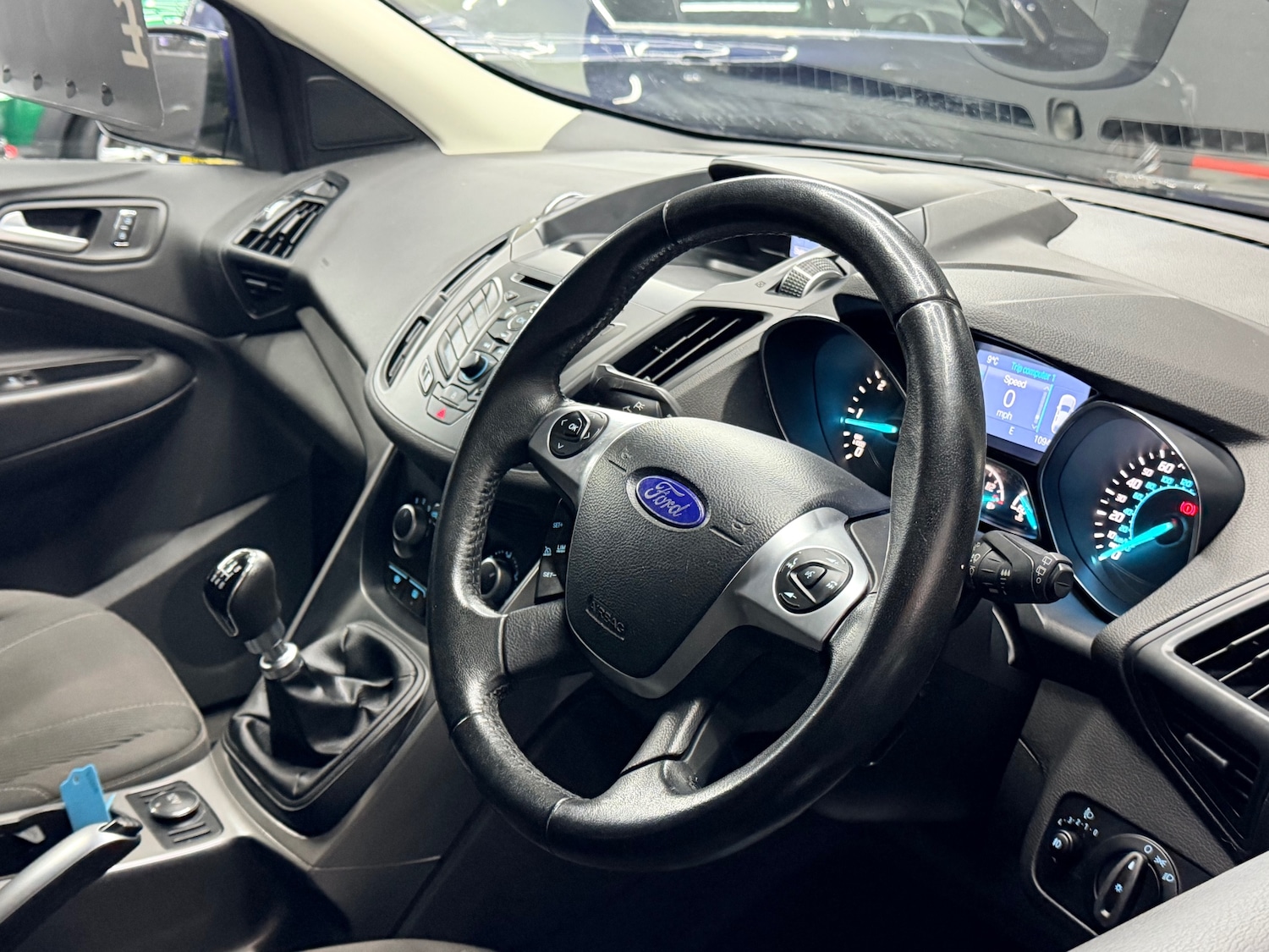 Used Ford Kuga 2015 for sale - 76767411: Photo 12