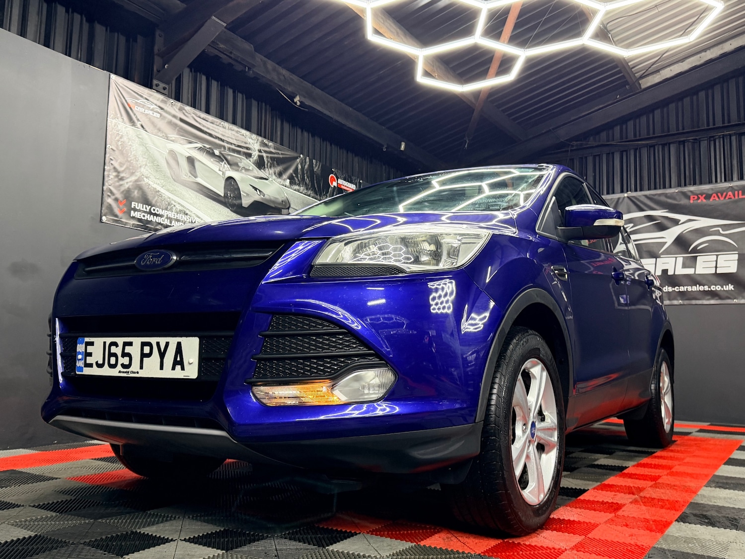 Used Ford Kuga 2015 for sale - 76767411: Photo 8