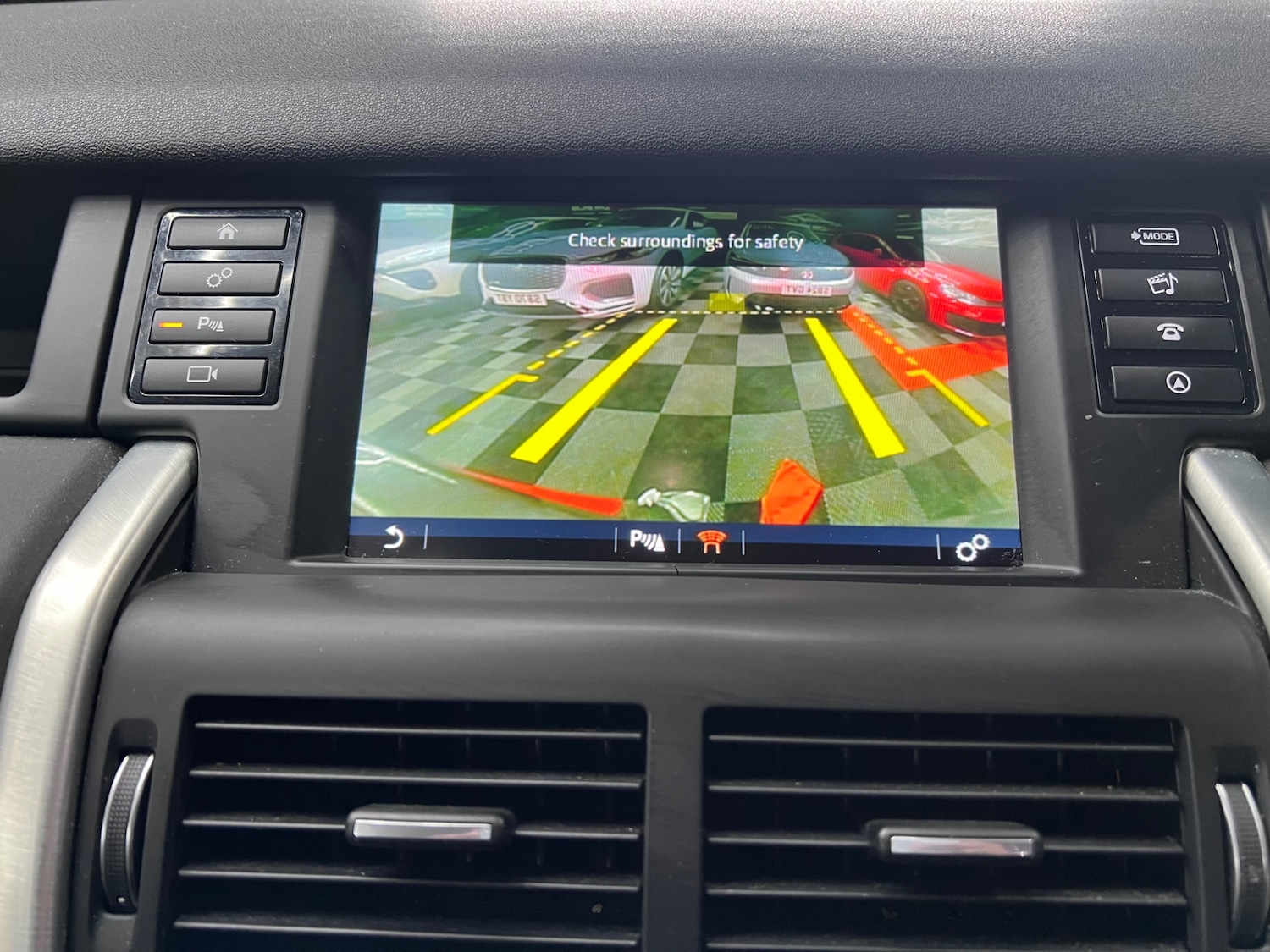 Used Land Rover Discovery Sport 2015 for sale - 76144155: Photo 19