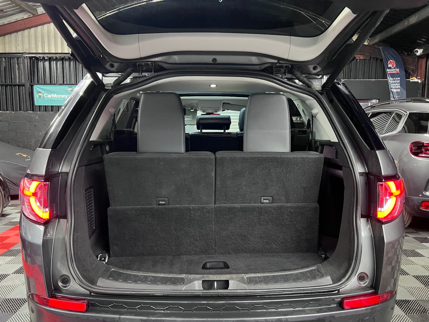 Used Land Rover Discovery Sport 2015 for sale - 76144155: Photo 27
