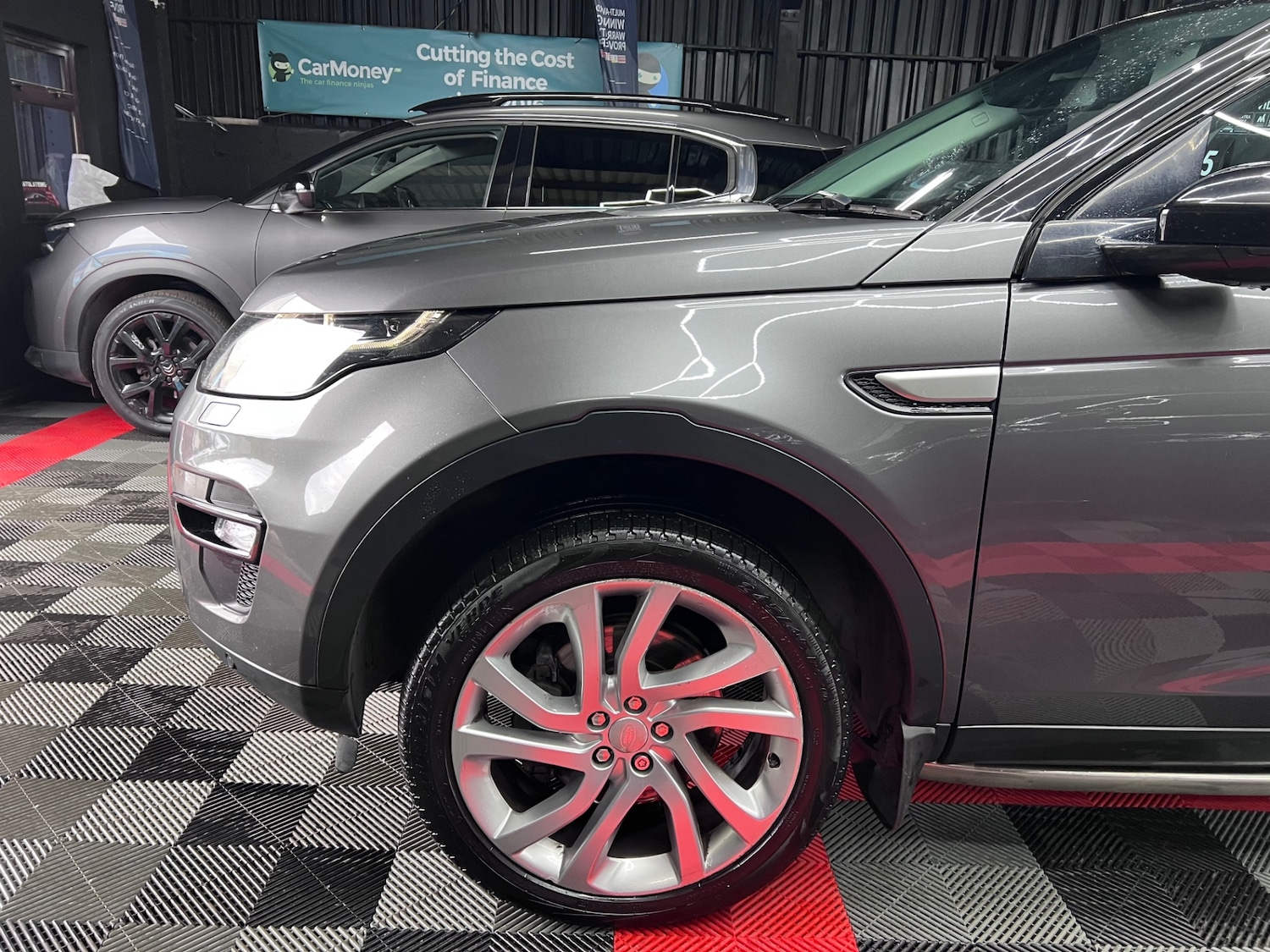 Used Land Rover Discovery Sport 2015 for sale - 76144155: Photo 6