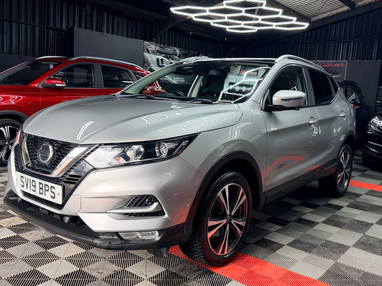 Used Nissan Qashqai 2019 for sale - 77813847: Photo 4