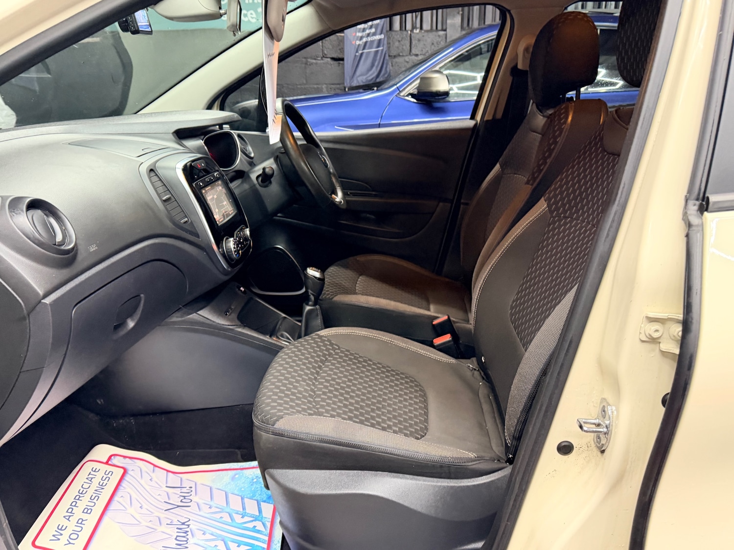 Used Renault Captur 2018 for sale - 76948567: Photo 16