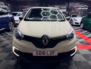 Used Renault Captur 2018 for sale - 76948567: Photo