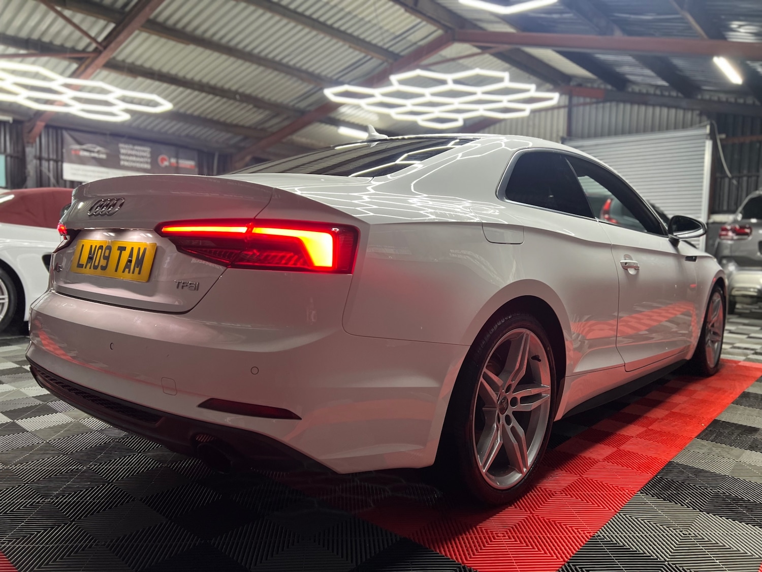 Used Audi A5 2017 for sale - 76412221: Photo 6