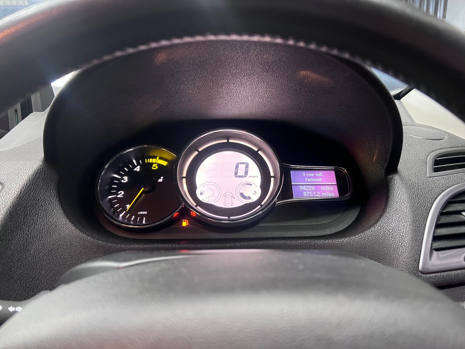 Used Renault Megane 2015 for sale - 76532507: Photo 17