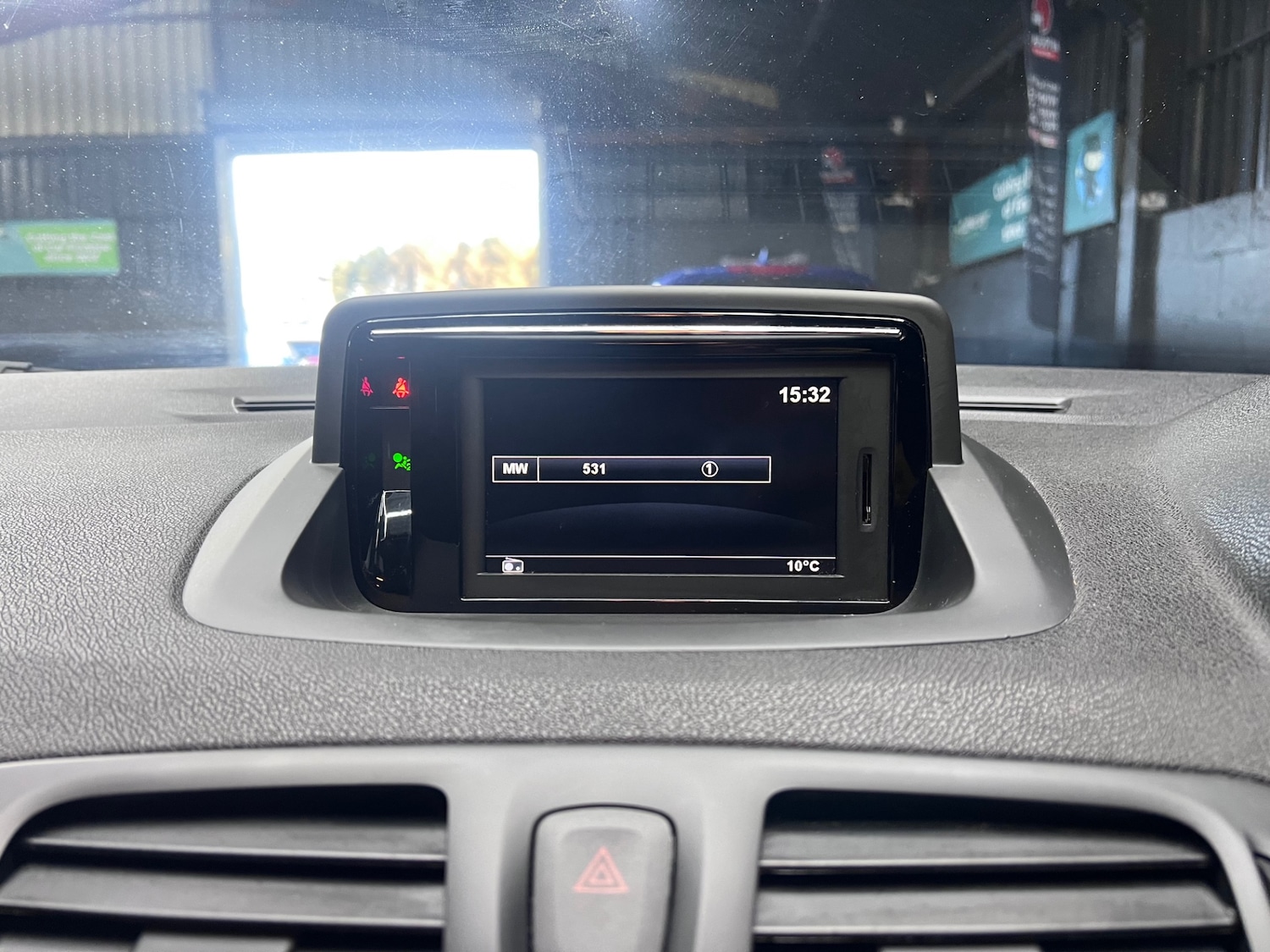 Used Renault Megane 2015 for sale - 76532507: Photo 18