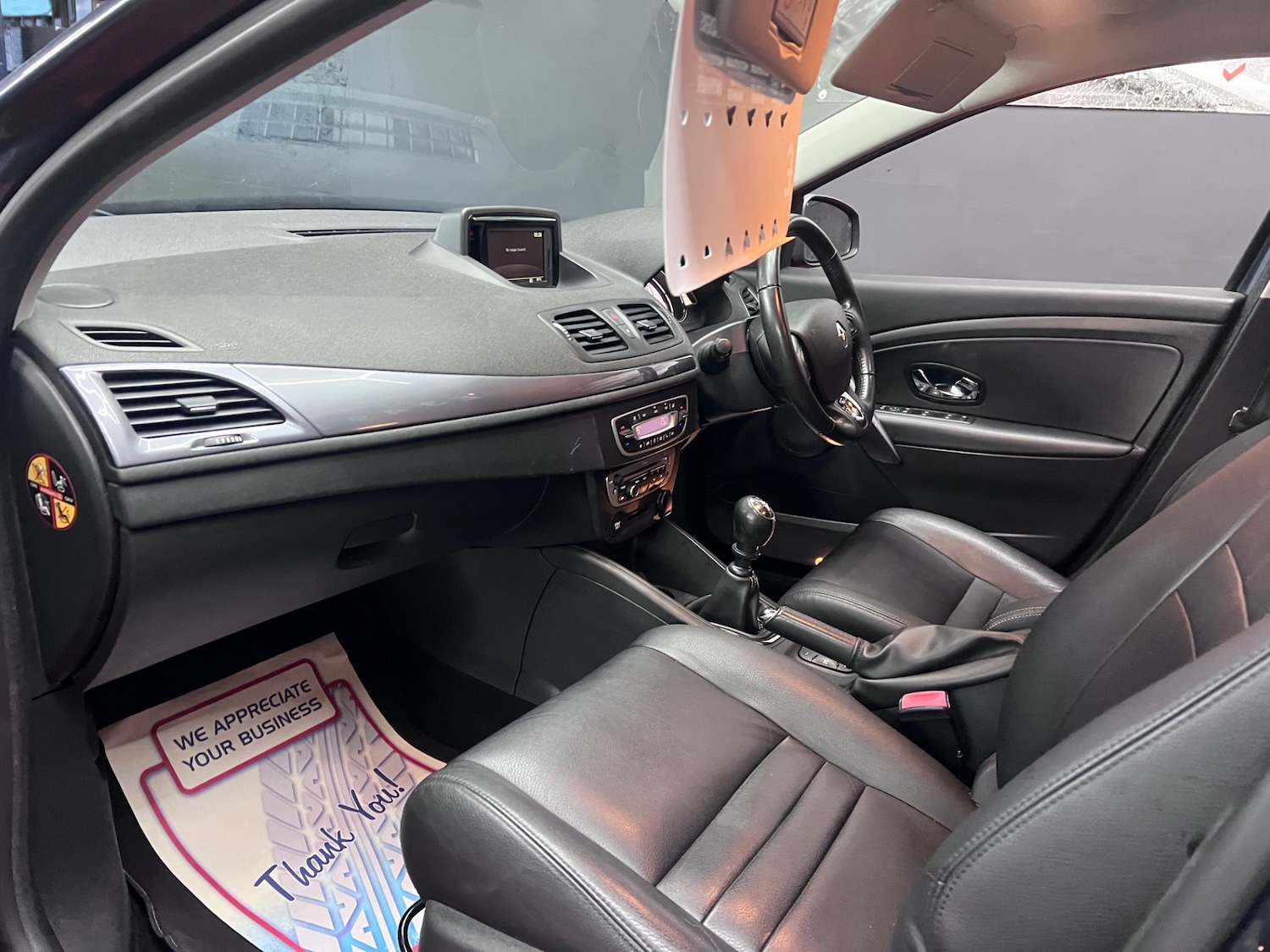 Used Renault Megane 2015 for sale - 76532507: Photo 9