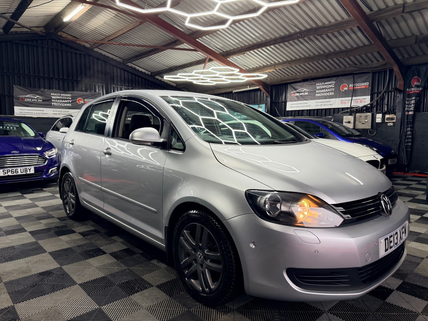 Used Volkswagen Golf Plus 2013 for sale - 77474539: Photo 4