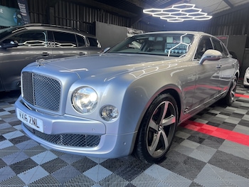 Used Bentley Mulsanne 2016 for sale - 76246319: Photo 2