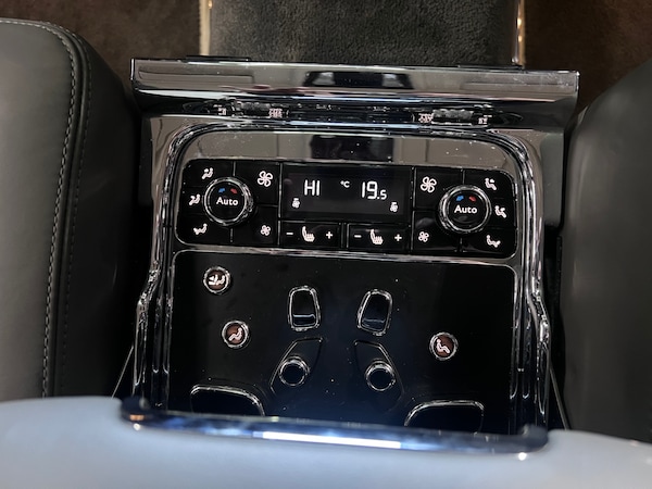 Used Bentley Mulsanne 2016 for sale - 76246319: Photo 32