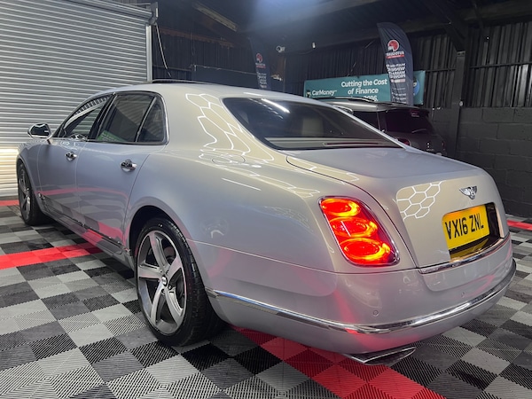 Used Bentley Mulsanne 2016 for sale - 76246319: Photo 9