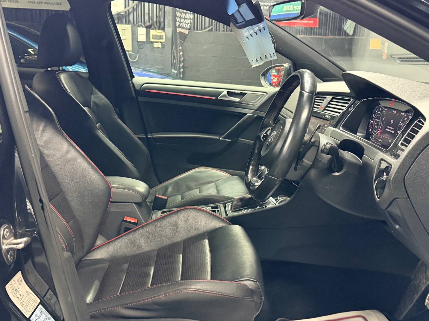 Used Volkswagen Golf 2019 for sale - 77159323: Photo 21