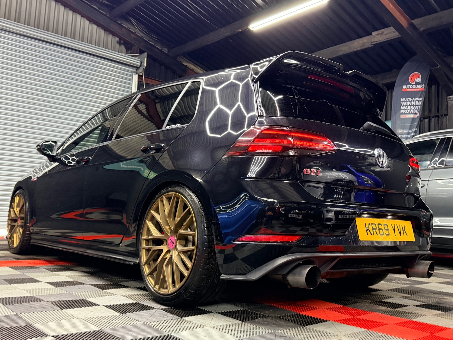 Used Volkswagen Golf 2019 for sale - 77159323: Photo 6