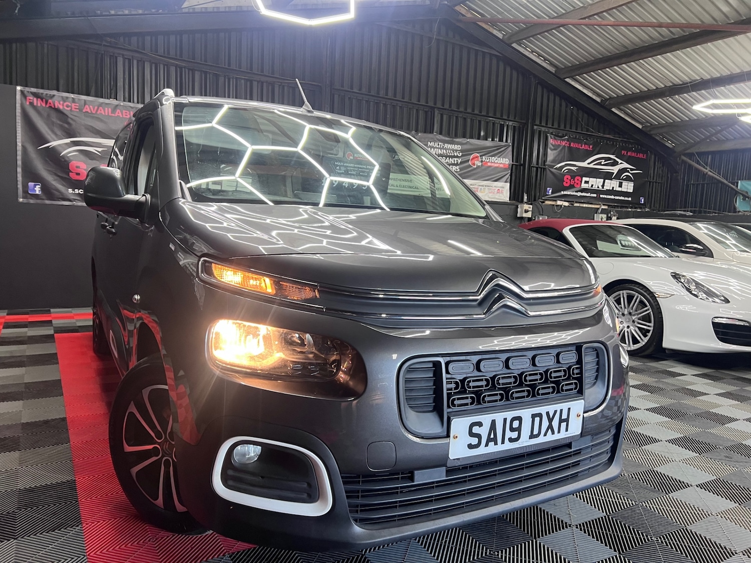 Used Citroen Berlingo 2019 for sale - 76375392: Photo 1