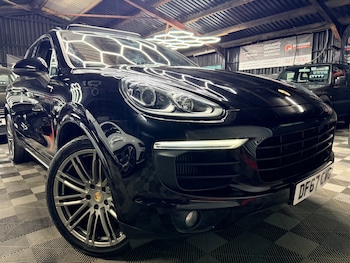 Used Porsche Cayenne 2018 for sale - 78708397: Photo