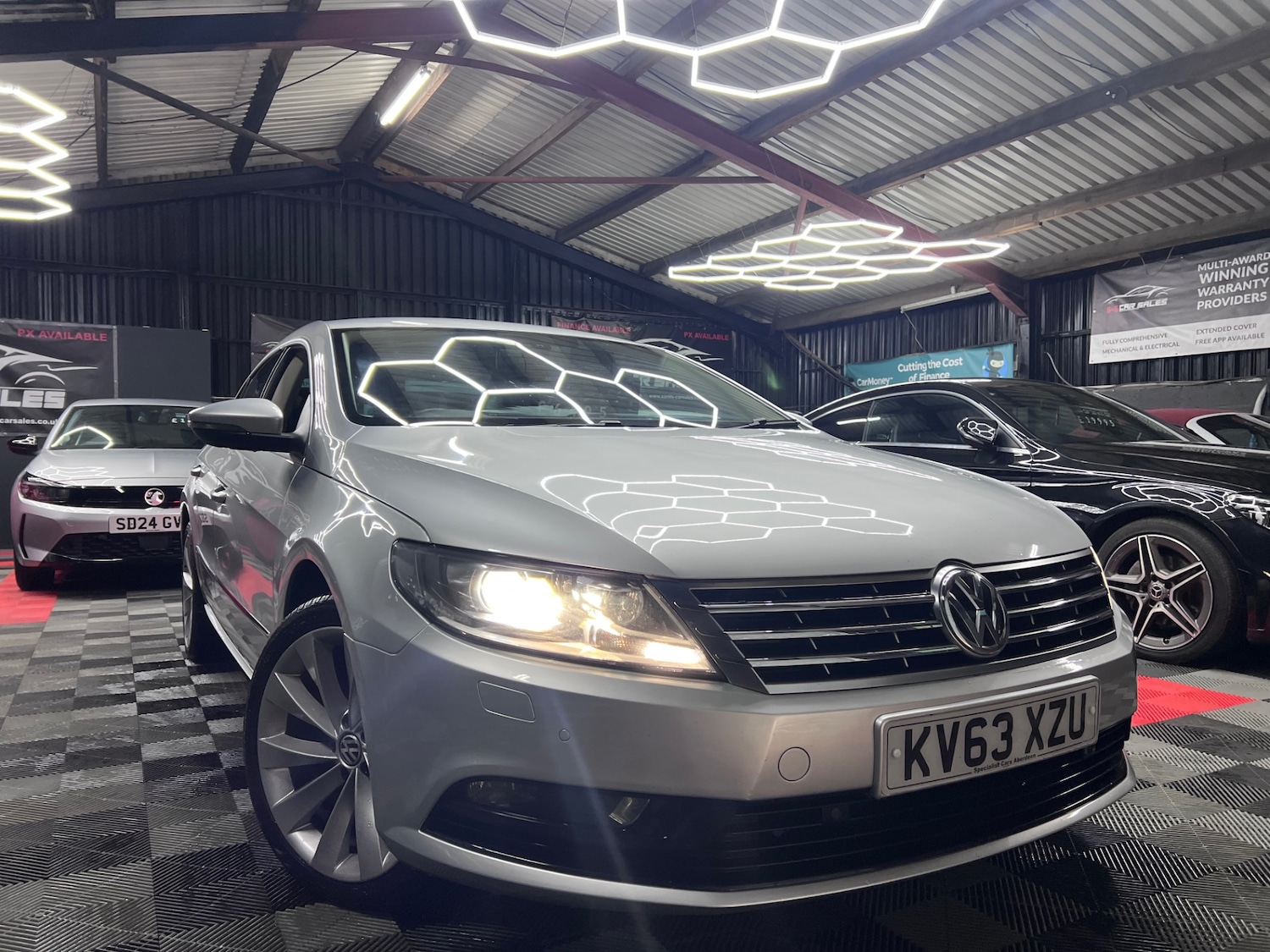 Used Volkswagen CC 2013 for sale - 76145751: Photo 1