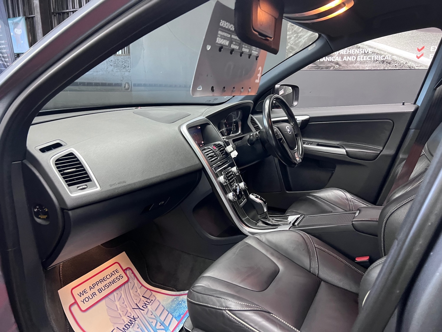 Used Volvo XC60 2017 for sale - 76382424: Photo 12